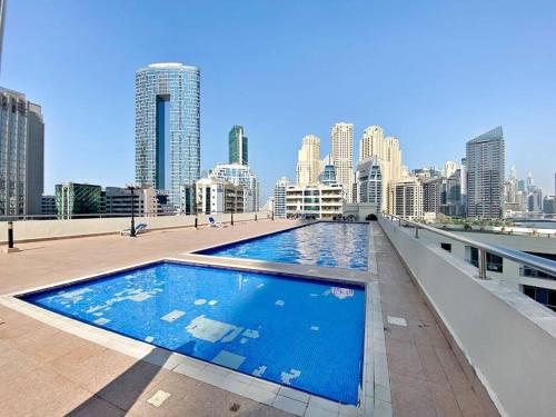 StoneTree - DEC Tower 1 Studio - Dubai Marina - main image
