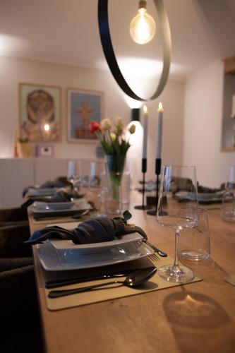 Facilities, Eifellodge - am roten Sandberg in Prum