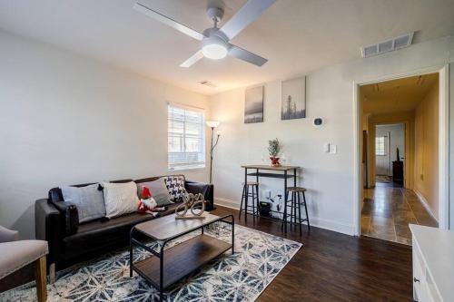5 min Grant park with Fenced Yard Parking Pet Friendly in Atlanta, USA