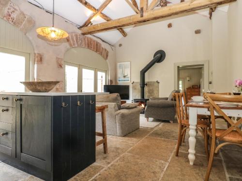 ทัศนียภาพภายนอกโรงแรม, The Courtyard in เฮเทอร์สกิลล์