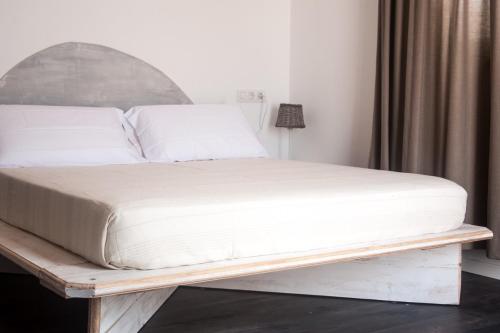 Hostal Bon Sol - image 3