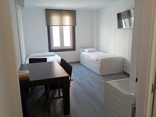 Estudio en Callao, 4 personas, Madrid (foto 10)