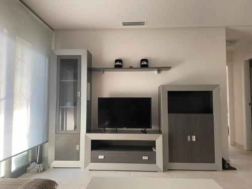 Modern Cozy 2-bedroom Los Dolses Villamartin