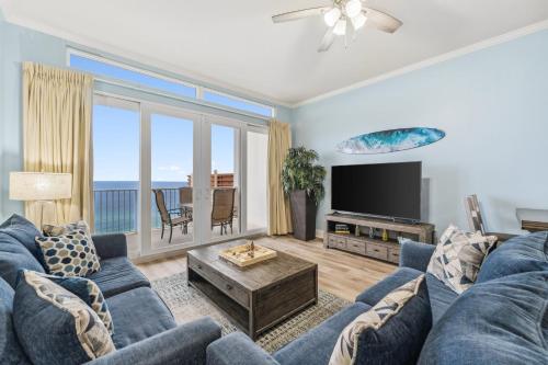 Penthouse Perfection at Laketown Wharf #2127 by Nautical Properties