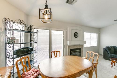 Pet-Friendly Escape with Grill, 11 Mi to Strip!, Las Vegas (fotografie 6)