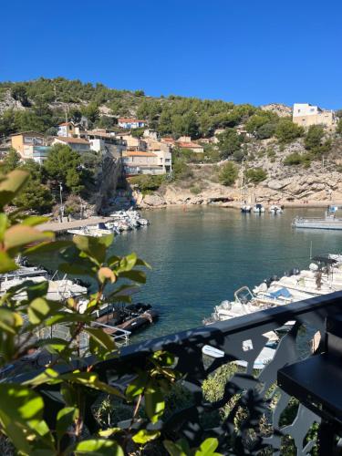 Nouveau cabanon L ilette vue mer calanque de Niolon - Chambre d'hôtes - Le Rove