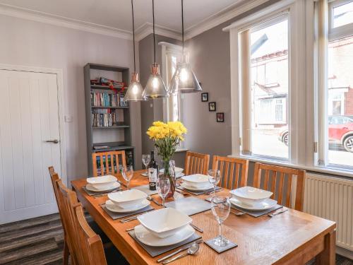 Moorland House - image 10