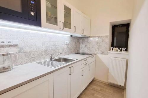 Finnem Rentals Pernerova, Prague (photo 4)