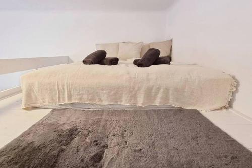 Finnem Rentals Pernerova, Prague (photo 10)