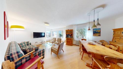 Muragls 3 - Apartment - Pontresina