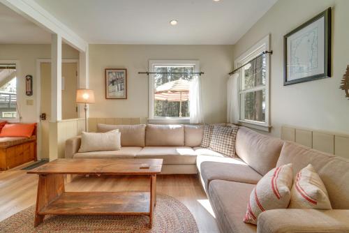 Mountain Cabin with Deck Less Than 1 Mile to Ski Resort! - image 4
