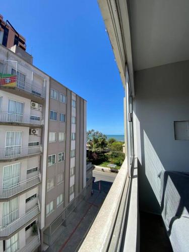 Apartamento Centro 150m Praia de Piçarras