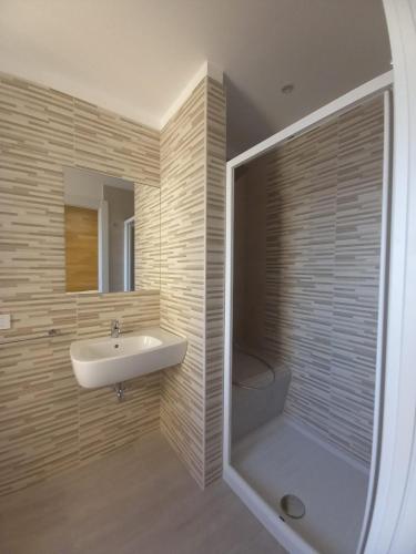 Double Room with Sea View image 1