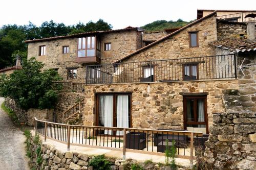  Ecolagar O Barqueiro, Pension in Pantón