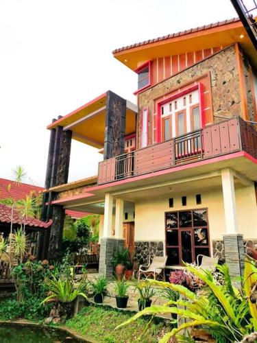 Villa Kamar Tamu Batu