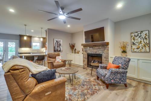 . Secluded Barboursville Home with Covered Porch!