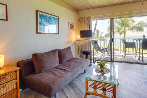 Sunny Waianae Condo with Ocean View!