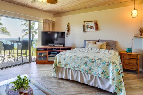 Sunny Waianae Condo with Ocean View!