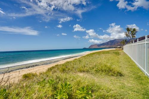 Sunny Waianae Condo with Ocean View!