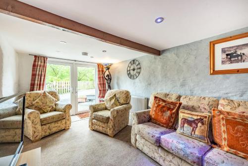 Pendre Cottage - image 8