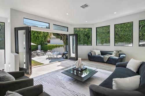 Comfortable, Stylish Westwood Home