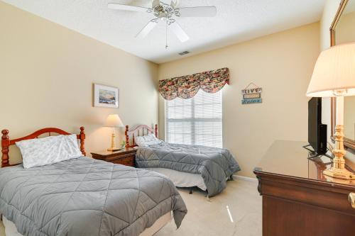 Lovely Myrtle Beach Condo with Golf Course Views!