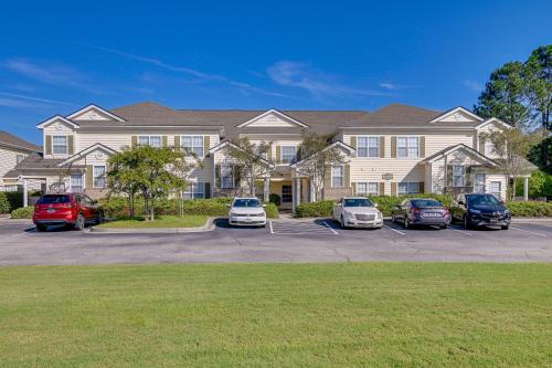 Lovely Myrtle Beach Condo with Golf Course Views!