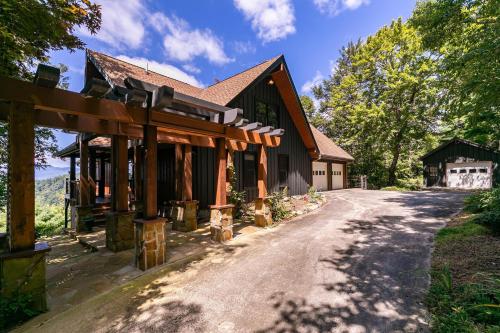 Rockcliff Retreat