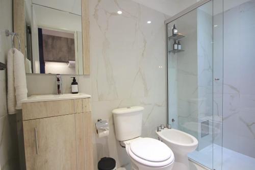Huellas Boutique Apartments - 화장실