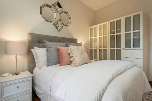 Elegant 3BR Home with Rooftop & Grill in Centro San Miguel