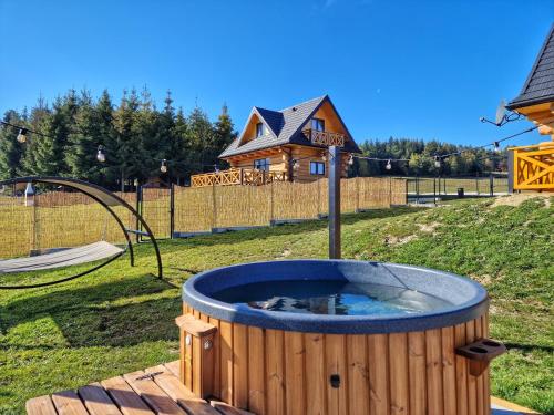 NOVAK CHALET domki z balią Krynica Zdrój (NOVAK CHALET domki z balia Krynica Zdroj) in Ropki