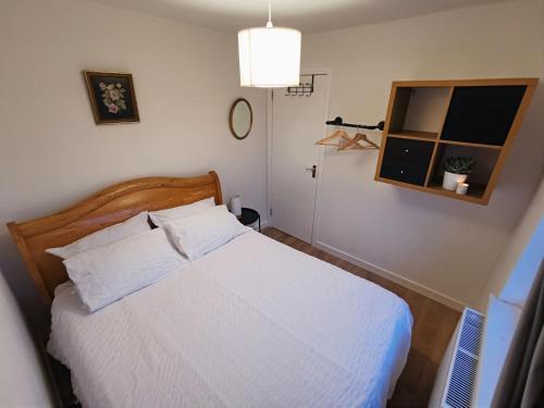 Peaceful house in the heart of Glasgow city, close to Queen Elizabeth Hospital and Govan subway, Free Private Parking, Glasgow (Foto 5)