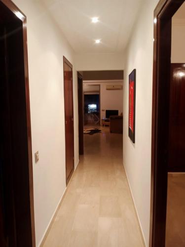 Bel appartement à skhirat plage et à 20 mn de Rabat (Bel appartement a skhirat plage et a 20 mn de Rabat) in Skhirat
