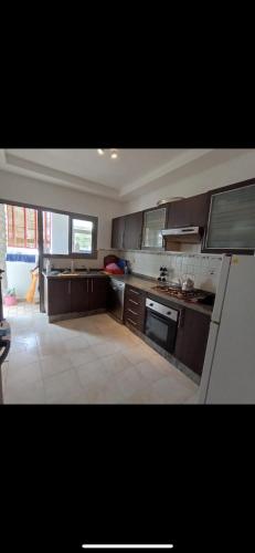 Bel appartement à skhirat plage et à 20 mn de Rabat (Bel appartement a skhirat plage et a 20 mn de Rabat) in Skhirat