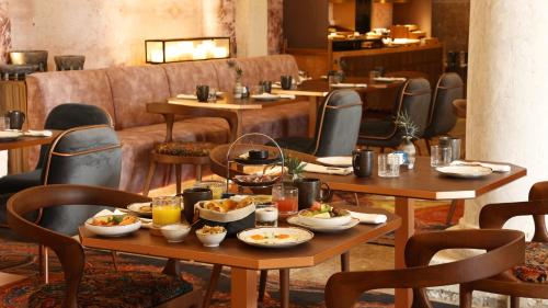494976177 Convent Square Lisbon, Vignette Collection by IHG