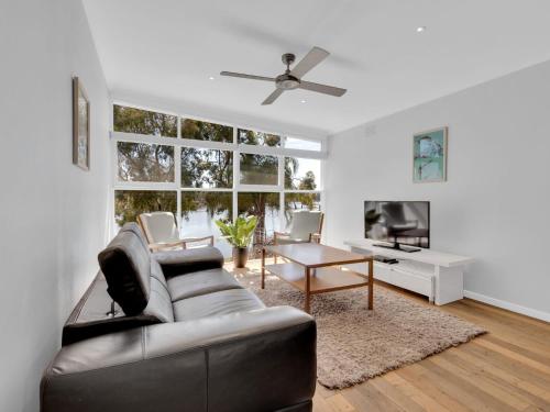 Twin Rivers Whitehouse in Bundalong