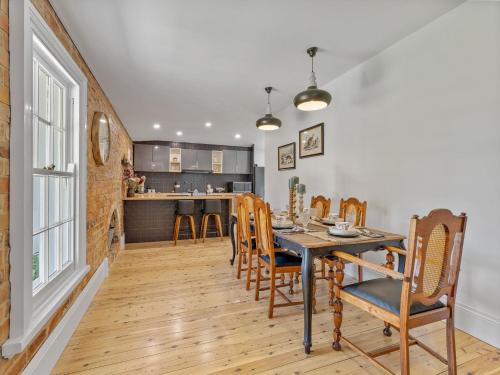 Hart Cottage Farm Stay in Indigo Valley in Barnawartha