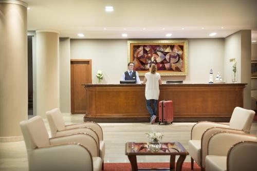 Aminess Grand Azur Hotel - image 10