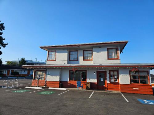 2400 Motel in Vancouver, Canada