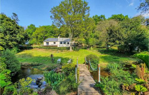 Beautiful Home In Plouigneau With Kitchen