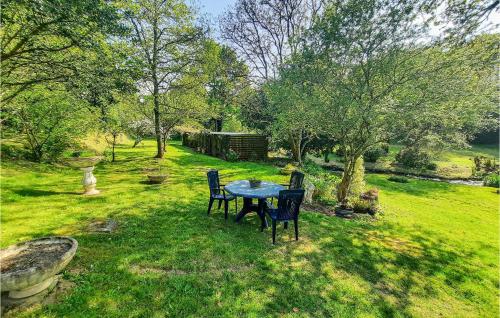 Beautiful Home In Plouigneau With Kitchen