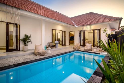 NEW 2BR Villa Ijabo in Canggu & Private Desk