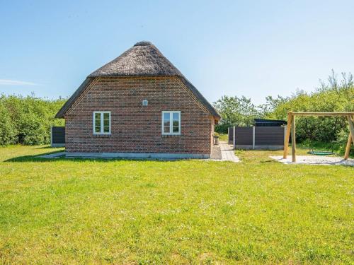 12 person holiday home in Ulfborg