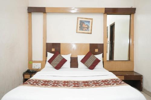 Hotel Sai Dham International