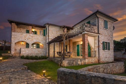 Villas Orbani by Istarski Dvori - Accommodation - Sveti Lovreč Pazenatički