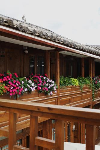 ทัศนียภาพ, 夕露小榭星期六南门广场店XILUXIAOXIE Saturday in ลี่เจียง