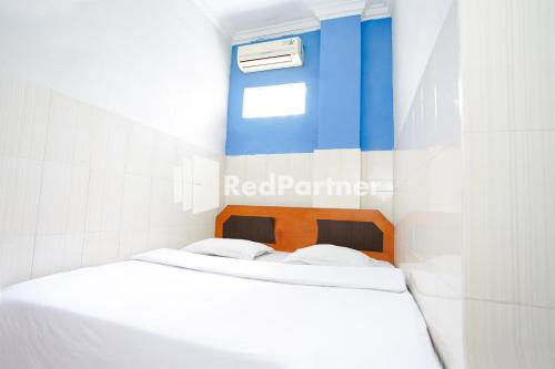 Hotel Serena Anggrek near Manhattan Times Square Mall Medan RedPartner