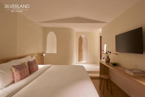 1 queen bed