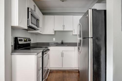 Brookline 2br w public wd nr Fenway groceries BOS-909 in Brookline, USA