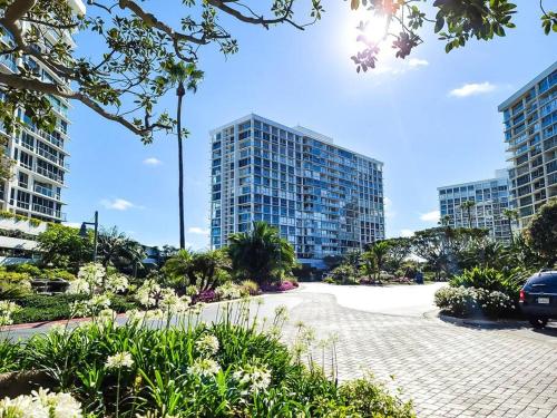 Luxury Beach-Front High-Rise Apartment in San Diego, USA